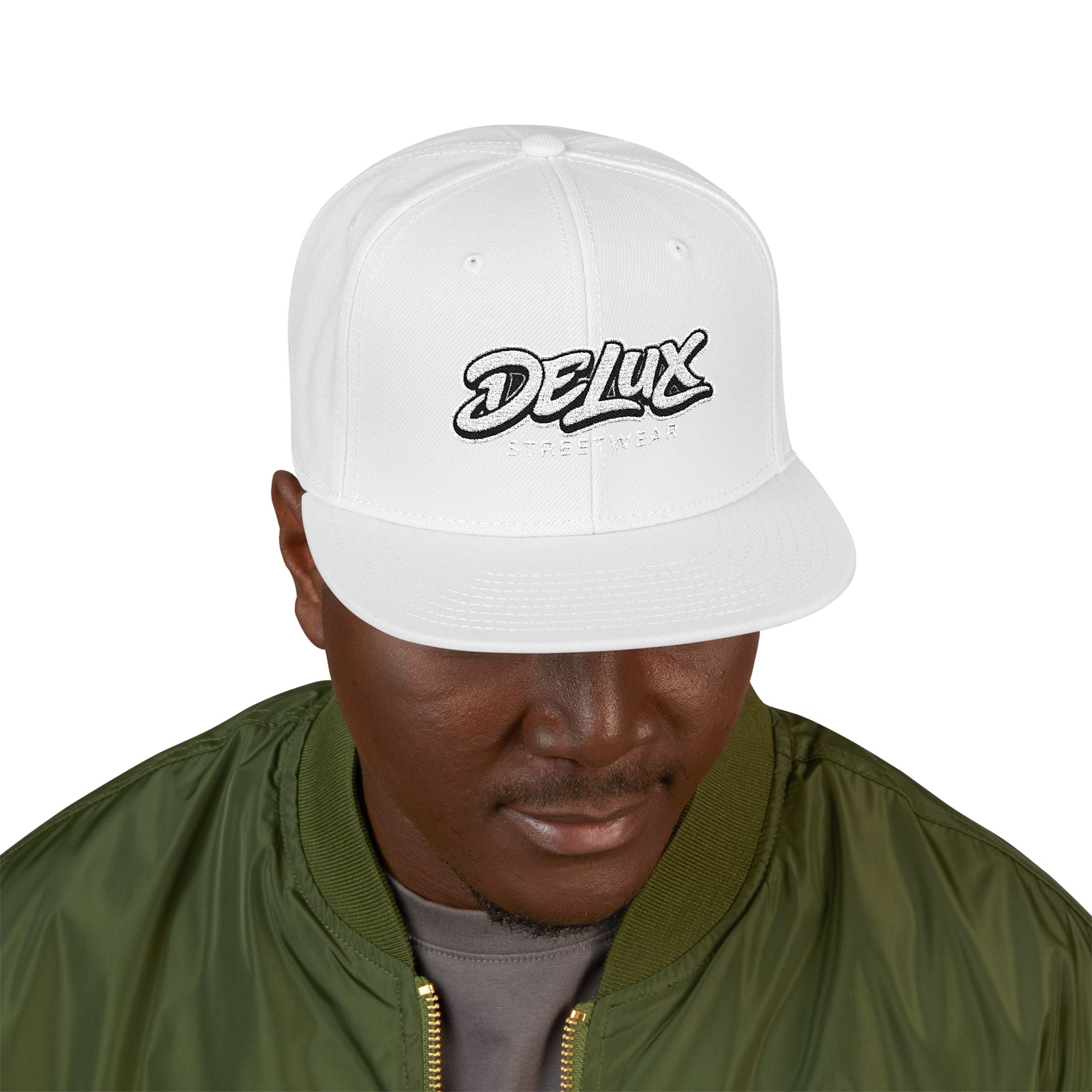 Mens Embroidered 'Delux' Snapback Cap – Streetwear Flat-Brim Hat