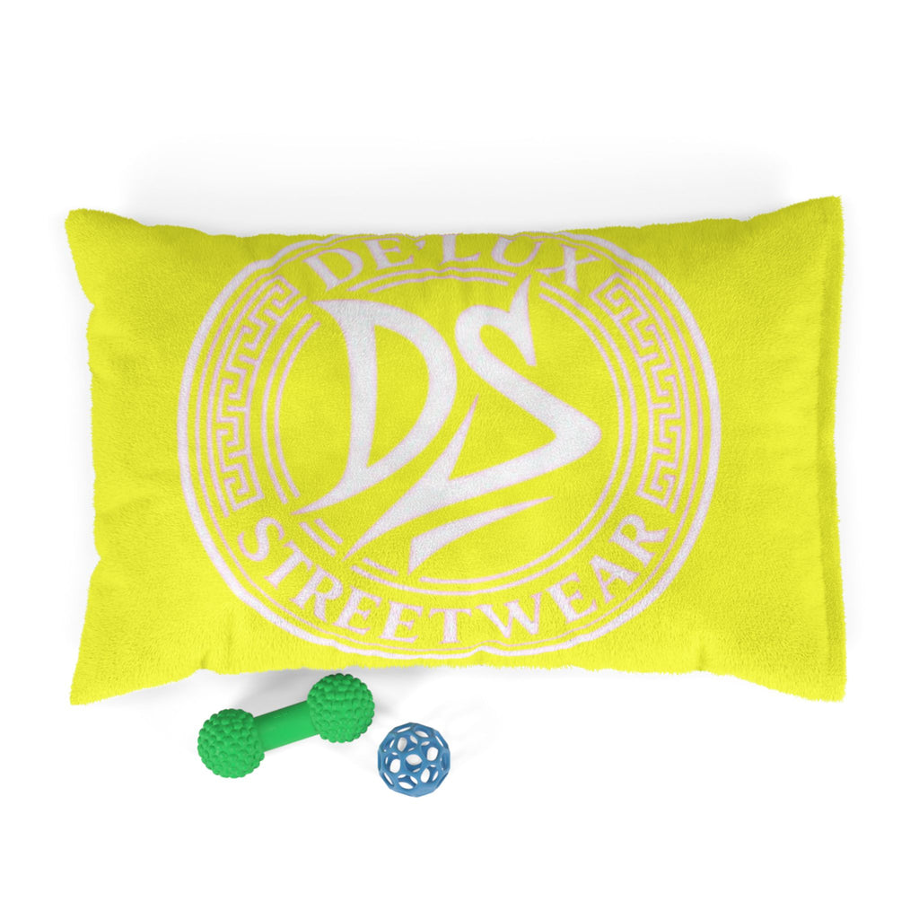 Deluxe Streetwear Yellow Pet Bed — Plush Dog & Cat Cushion with DS Logo