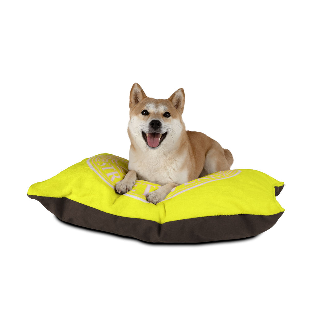 Deluxe Streetwear Yellow Pet Bed — Plush Dog & Cat Cushion with DS Logo