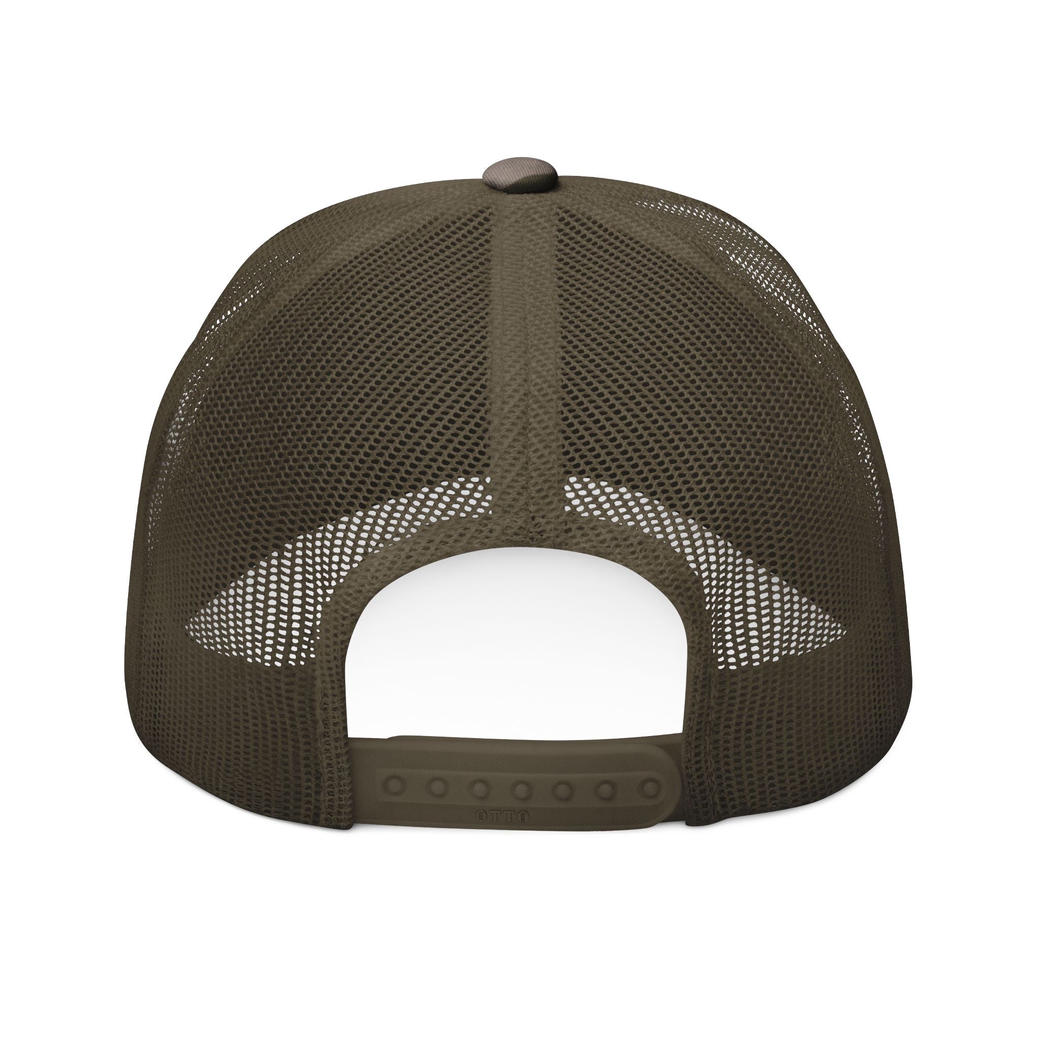 Camo Trucker Hat — DELUX Streetwear Embroidered Mesh Cap