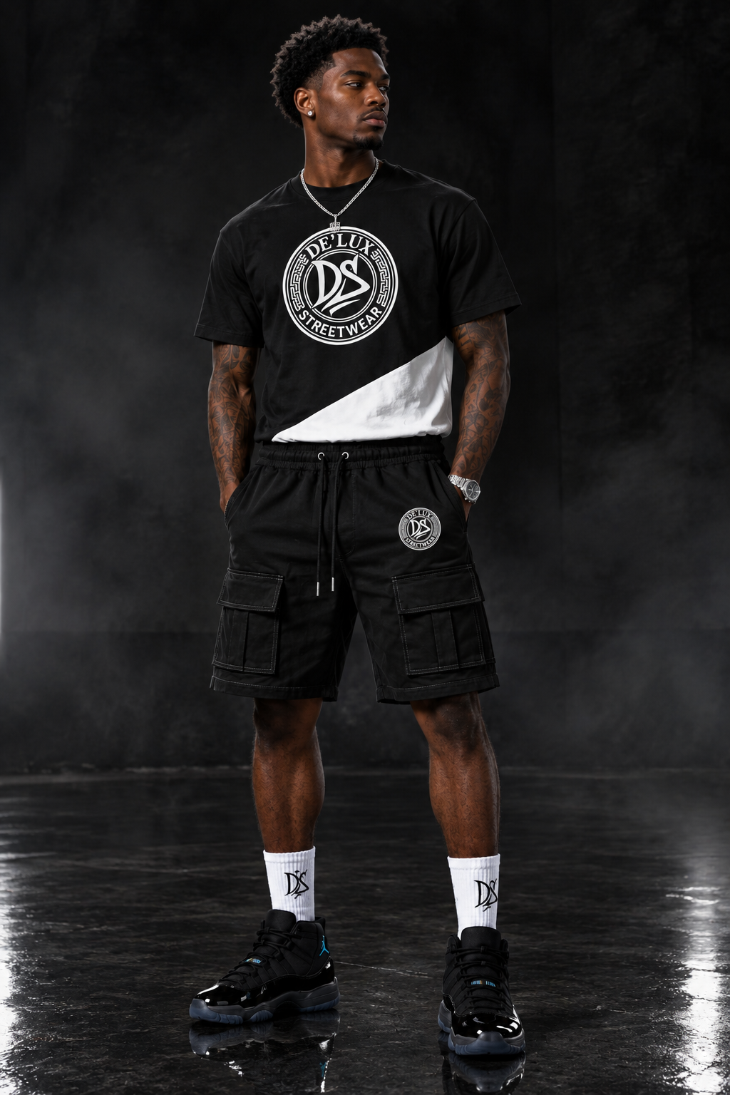 De’LuX Streetwear Black/White Logo Cargo Shorts